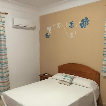 Guest house Hostal Barbate Barbate
