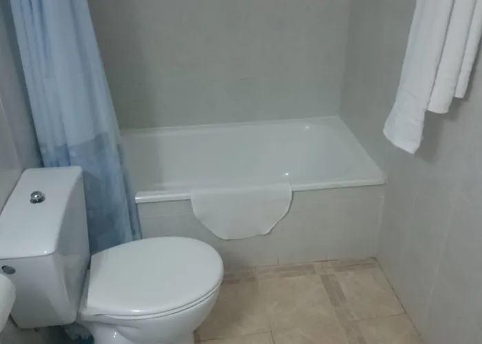 Hostal Barbate Casa de hóspedes 3*